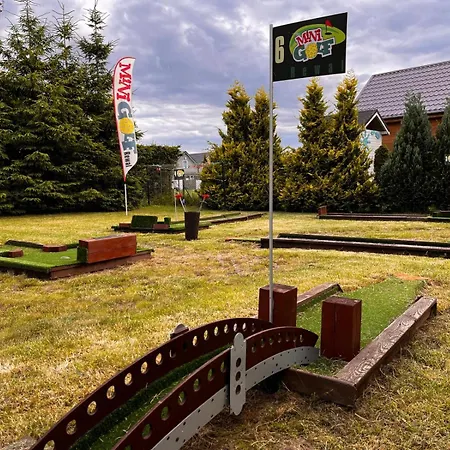 Blekitna Keja Z Prywatnym Polem Do Mini Golfa Nyaraló Rewal