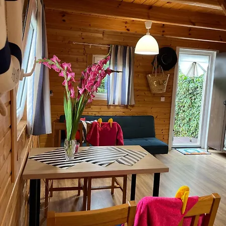 Blekitna Keja Z Prywatnym Polem Do Mini Golfa Nyaraló