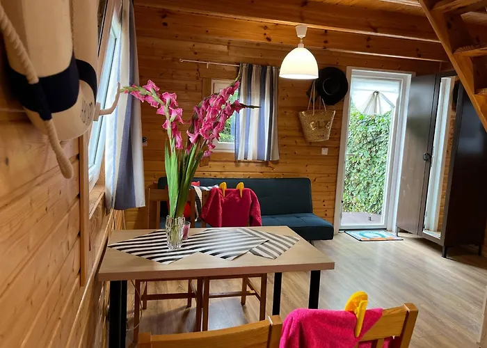 Blekitna Keja Z Prywatnym Polem Do Mini Golfa Nyaraló